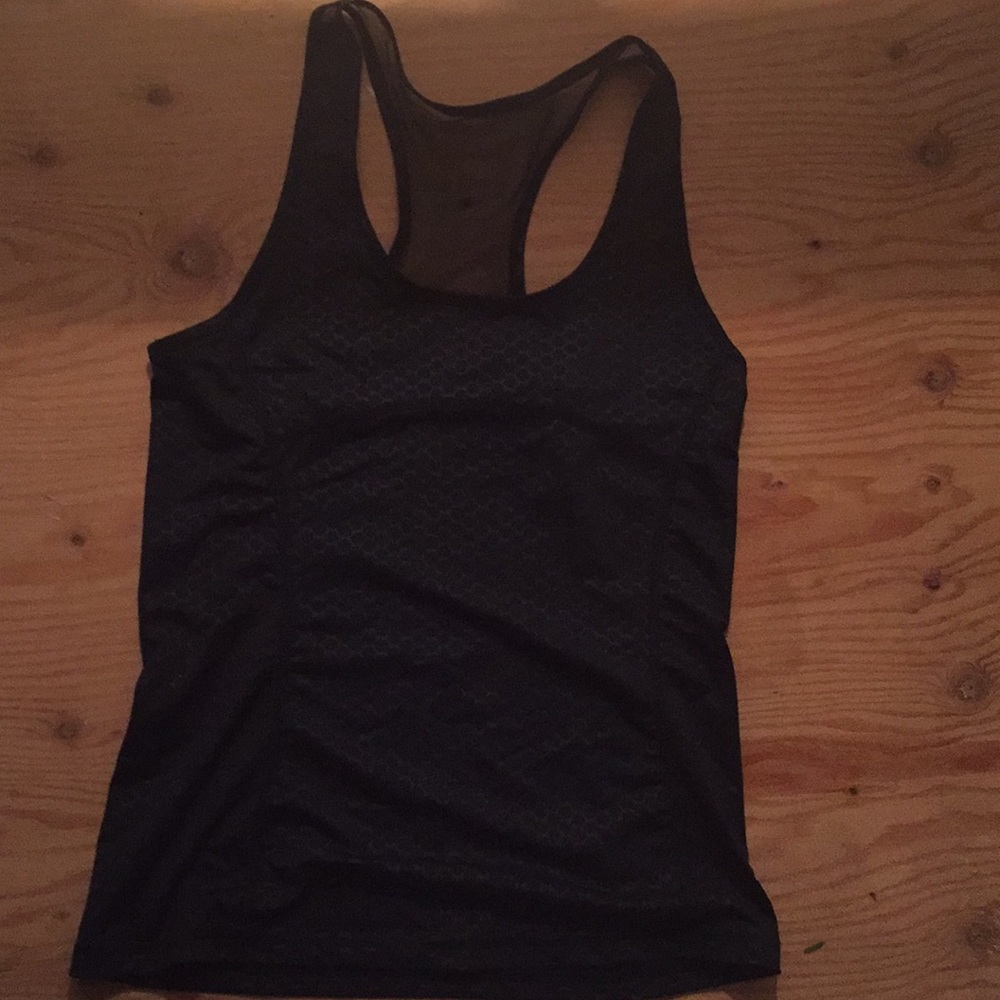 Black athletic tank top